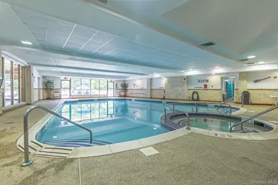 87 Birchwood Road, Medford, NY 11763 - Photo 17