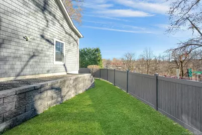 36 Lynwood Road, Scarsdale, NY 10583 - Photo 3