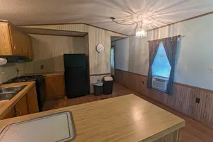 132 N Montgomery St, Walden, NY 12586 - Photo 5