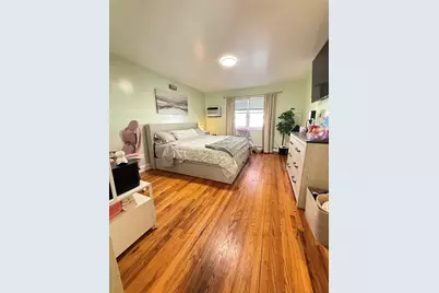 22411 Kingsbury Avenue #A, Oakland Gardens, NY 11364 - Photo 15