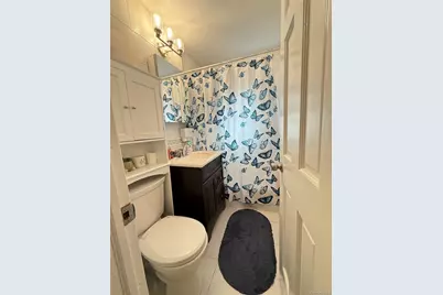 22411 Kingsbury Avenue #A, Oakland Gardens, NY 11364 - Photo 13