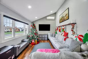 67 Howard Ave, Freeport, NY 11520 - Photo 7