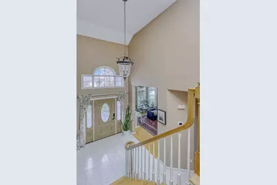 6 Wedge Way, Suffern, NY 10901 - Photo 3