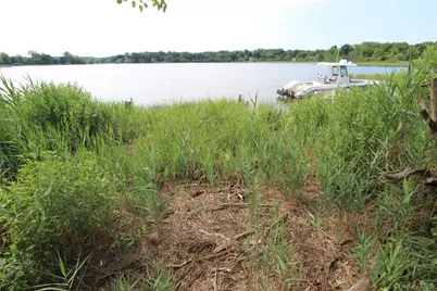 59 Dyke Road, East Setauket, NY 11733 - Photo 17