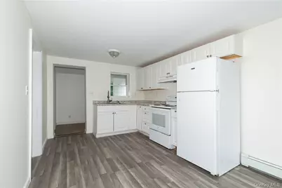 80 W Dorsey Lane #C, Hyde Park, NY 12538 - Photo 3