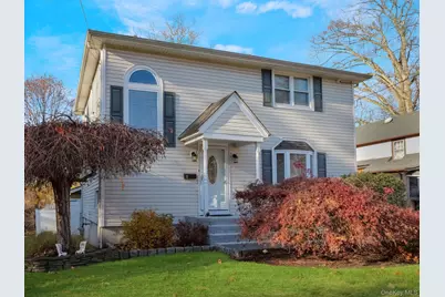 19 Hillside Avenue, Suffern, NY 10901 - Photo 1