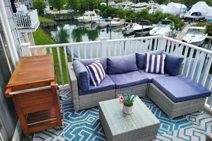 54 Ocean Watch Ct, Freeport, NY 11520 - Photo 19