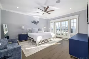 54 Ocean Watch Ct, Freeport, NY 11520 - Photo 3