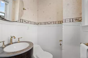 69 Irving Pl, New Rochelle, NY 10801 - Photo 17