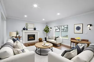 22 Preston Ln, Syosset, NY 11791 - Photo 11