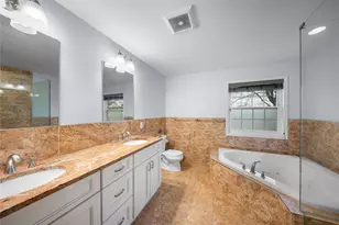 22 Preston Ln, Syosset, NY 11791 - Photo 23