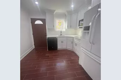 79 Railroad Street, Greenlawn, NY 11740 - Photo 11