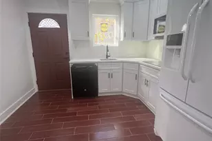 79 Railroad St, Greenlawn, NY 11740 - Photo 11