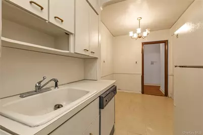 76-12 35th Avenue #1B, Jackson Heights, NY 11372 - Photo 17