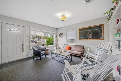 1405 Montauk Highway, Oakdale, NY 11769 - Photo 13