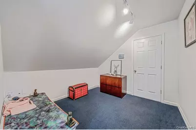 1405 Montauk Highway, Oakdale, NY 11769 - Photo 11