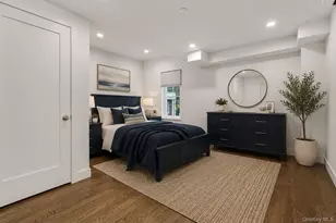 1431 Old Northern Blvd, Roslyn, NY 11576 - Photo 13