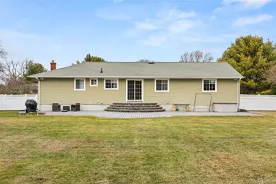 6 Sunny Lane, Bay Shore, NY 11706 - Photo 17