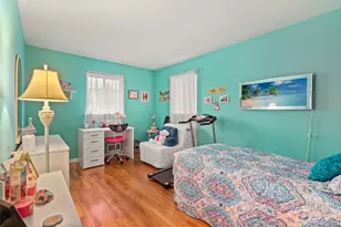 6 Sunny Ln, Bay Shore, NY 11706 - Photo 13