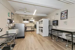 45 Hill Park Ave, Great Neck, NY 11021 - Photo 21