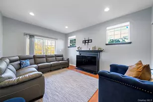 43 Woodside Knolls Dr, Middletown, NY 10940 - Photo 3