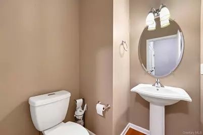 43 Woodside Knolls Drive, Middletown, NY 10940 - Photo 15