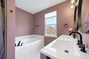 43 Woodside Knolls Dr, Middletown, NY 10940 - Photo 17