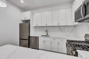 1431 Old Northern Blvd, Roslyn, NY 11576 - Photo 7