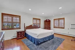 31 Hiawatha Dr, Brightwaters, NY 11718 - Photo 31