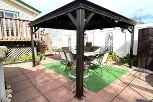 35 Nutwood Ct, New York, NY 10308 - Photo 41