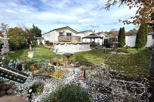 35 Nutwood Ct, New York, NY 10308 - Photo 33