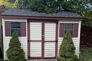 8 E Marie St, Hudson, NY 12534 - Photo 3