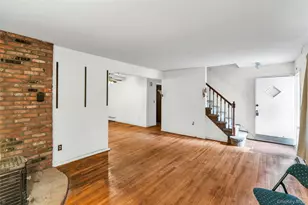 61 Norton Dr, East Northport, NY 11731 - Photo 5