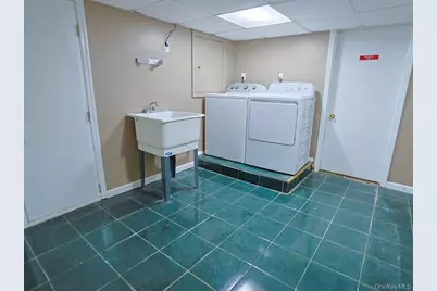 113 Hooker Avenue, Poughkeepsie, NY 12601 - Photo 35