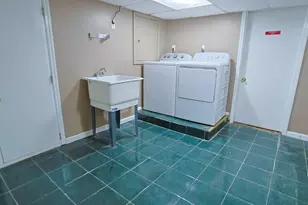 113 Hooker Ave, Poughkeepsie, NY 12601 - Photo 35