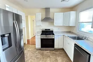 50 W Lake Dr, Patchogue, NY 11772 - Photo 15