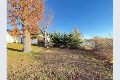 50 W Lake Drive, Patchogue, NY 11772 - Photo 31
