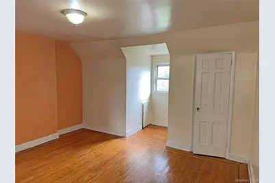 4077 Seton Avenue, Bronx, NY 10466 - Photo 5