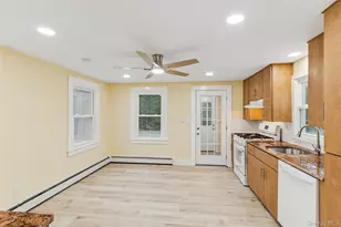 17425 County Rd 48, Cutchogue, NY 11935 - Photo 19