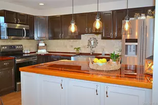 29 Granby Pl, Ronkonkoma, NY 11779 - Photo 9