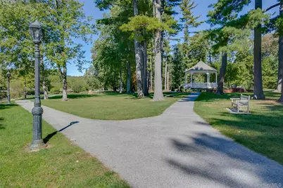 71 Cox Avenue, Armonk, NY 10504 - Photo 21