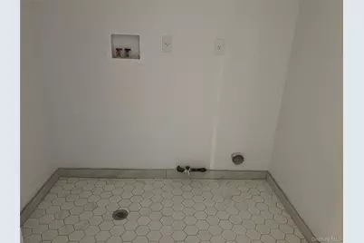 15 Sunlight Hill, Yonkers, NY 10704 - Photo 19