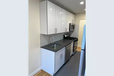 142-20 84 Drive #4D, Briarwood, NY 11435 - Photo 5