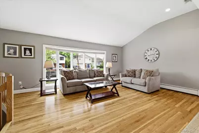 40 Cambridge Road, East Rockaway, NY 11518 - Photo 7