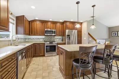 40 Cambridge Road, East Rockaway, NY 11518 - Photo 11