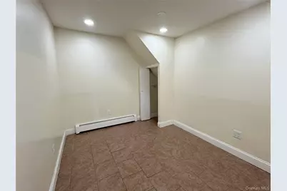 6040 55th Drive, Maspeth, NY 11378 - Photo 17