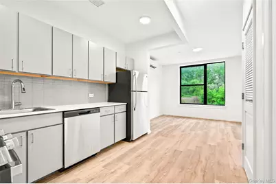 1715A Lacombe Avenue #3B, Bronx, NY 10473 - Photo 13
