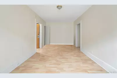 9432 94th Street, Ozone Park, NY 11416 - Photo 29