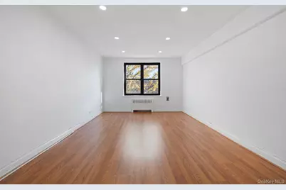 32-40 89 Street #C409, East Elmhurst, NY 11369 - Photo 9