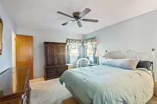 211 Mooney Pond Rd, Selden, NY 11784 - Photo 17